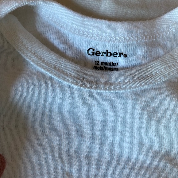 Big Sis Gerber Baby Onesies - Picture 5 of 7
